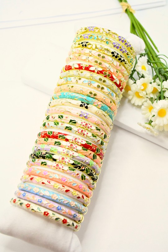 T02-MULTICOLORE