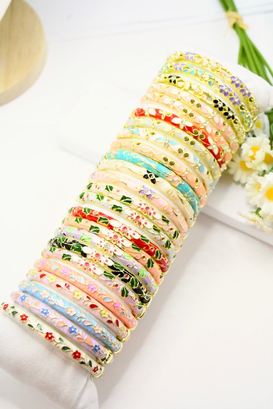 T02A-MULTICOLORE