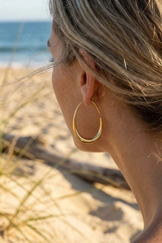 E768