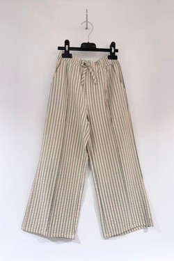 884-KAKI