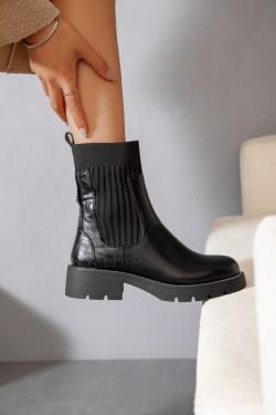 M-801-NOIR