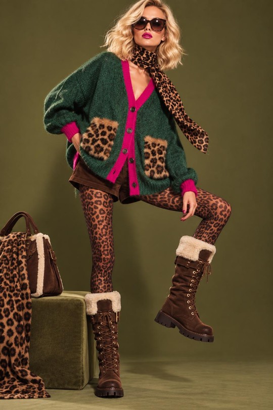 JUNGLE POP – GILET OVERSIZE À POCHES LÉOPARD-VERT SAPIN