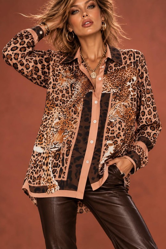 SAVANNAH FELINE – CHEMISE SATINÉE À IMPRIMÉ LÉOPARD-BRUN