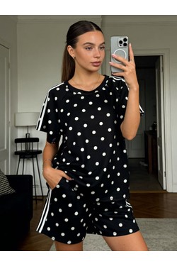 8689-NOIR