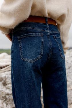 H4678--JEAN
