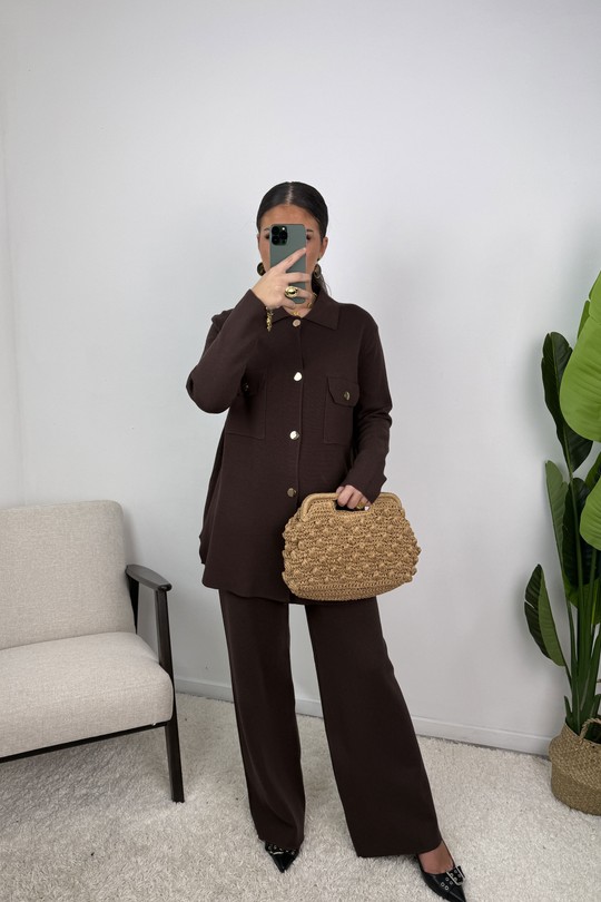AJ208-1 Ensemble Victoire – Maille boutonnée-MARRON FONCÉ