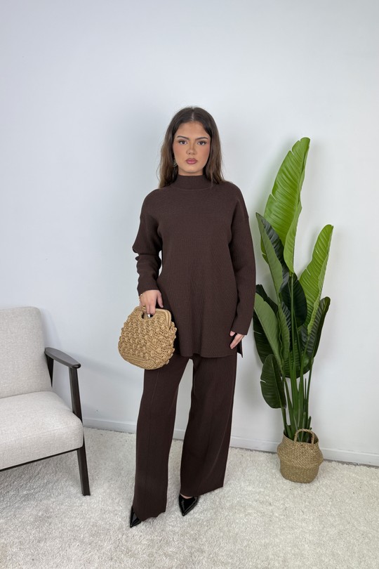 AJ276 Ensemble Nélia-MARRON FONCÉ