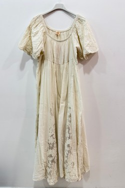858721-ECRU