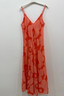 629212-BRIQUE
