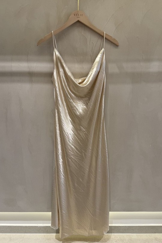 KJ-29-p6-CHAMPAGNE