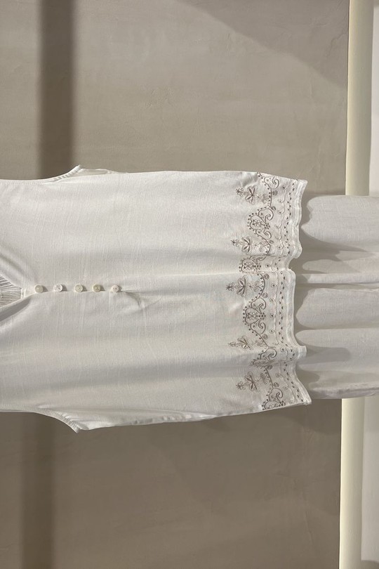 Y2607-p6-BLANC