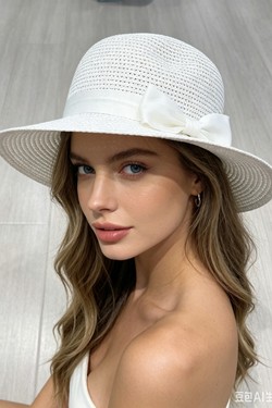 AFJD-0910-13-BLANC