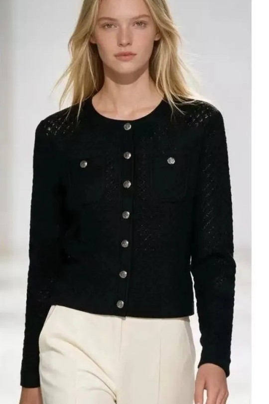 MCY05764-NOIR