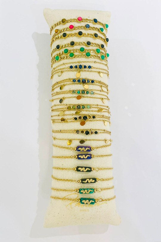 LOT02-MULTICOLORE