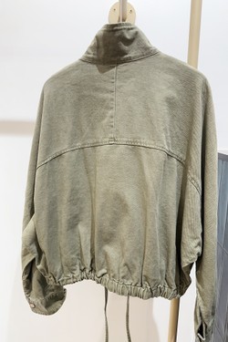 C11166-KAKI