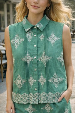 C11043-VERT