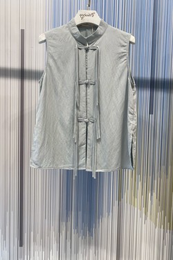 RM957.TOP-VERT
