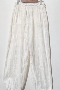 9825d-BLANC
