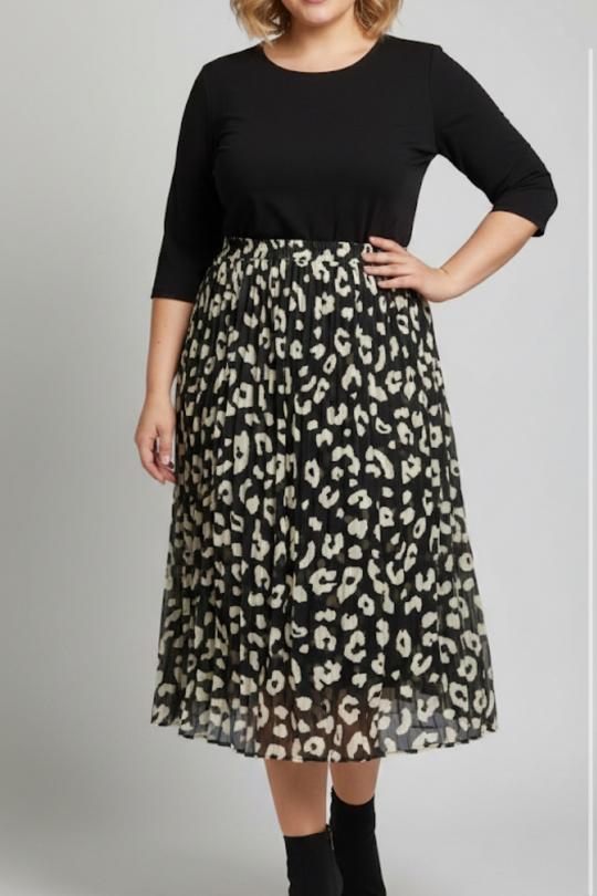 LP15130-NOIR