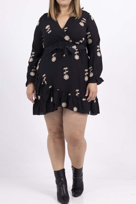 LP15725-NOIR
