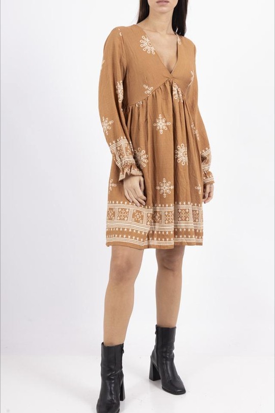 15739-BEIGE