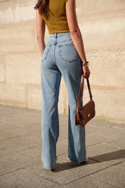 FT057-JEAN