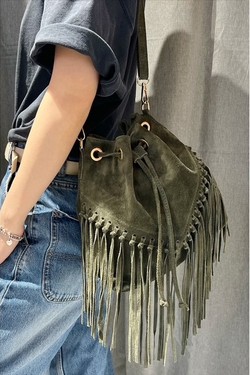 C0207-KAKI