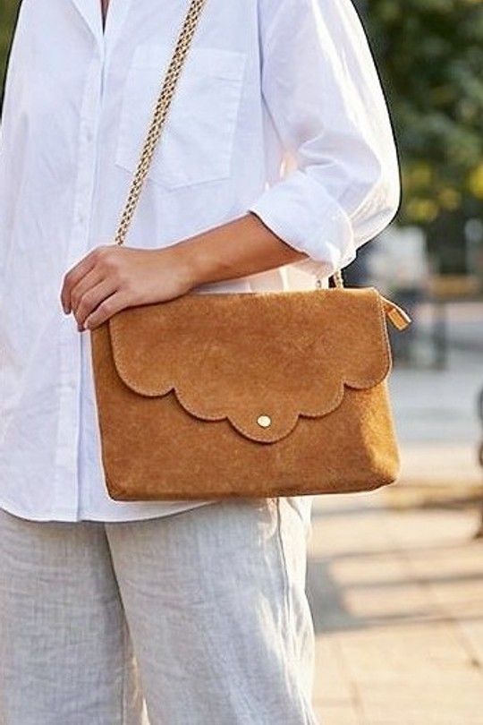 C1067-CAMEL
