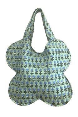796-BLEU