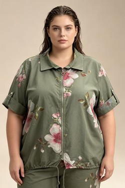 IT661884-KAKI-KAKI