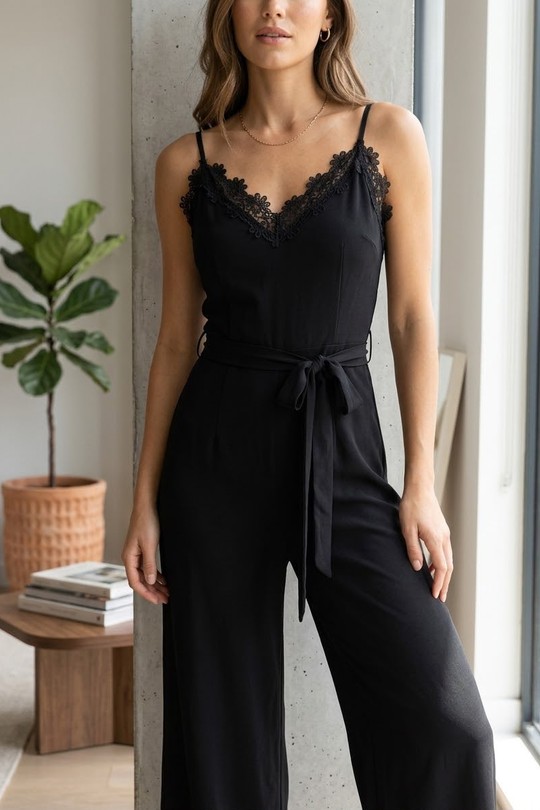 70172a-NOIR