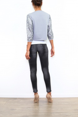 W0623-GRIS