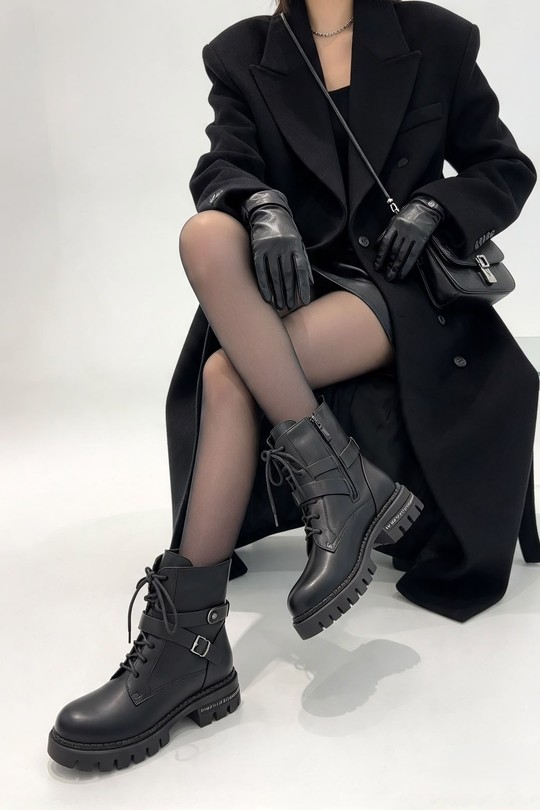 2677-NOIR