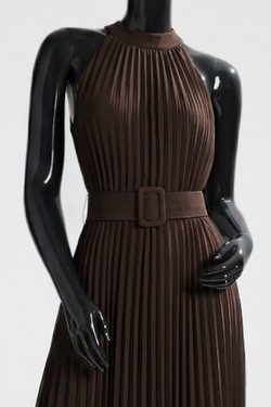 NF_24052_UNI_726-NOIR