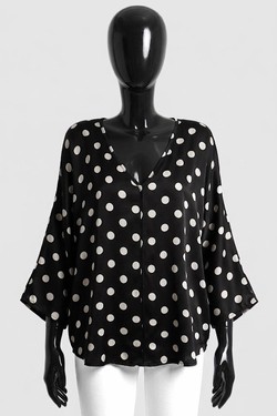 TH_26414_POIS_MATTY_726-NOIR