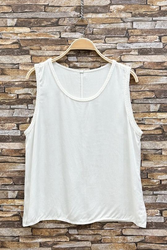 JB_3523_CLYDE_326:-BLANC