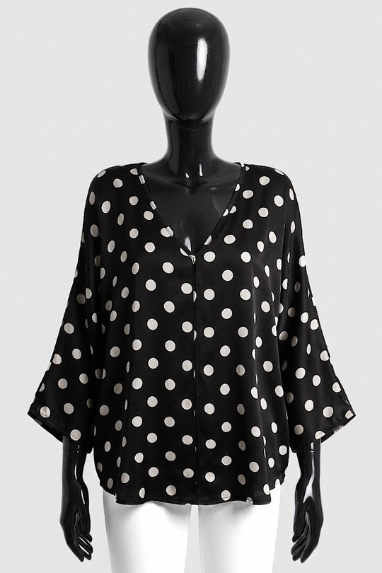 TH_26414_POIS_MATTY_726-NOIR