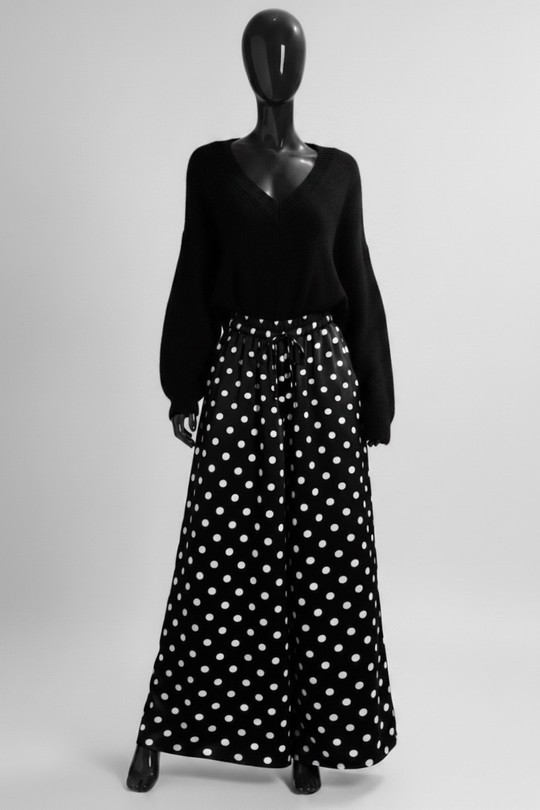TH_24501_POIS_KATY_POIS-NOIR