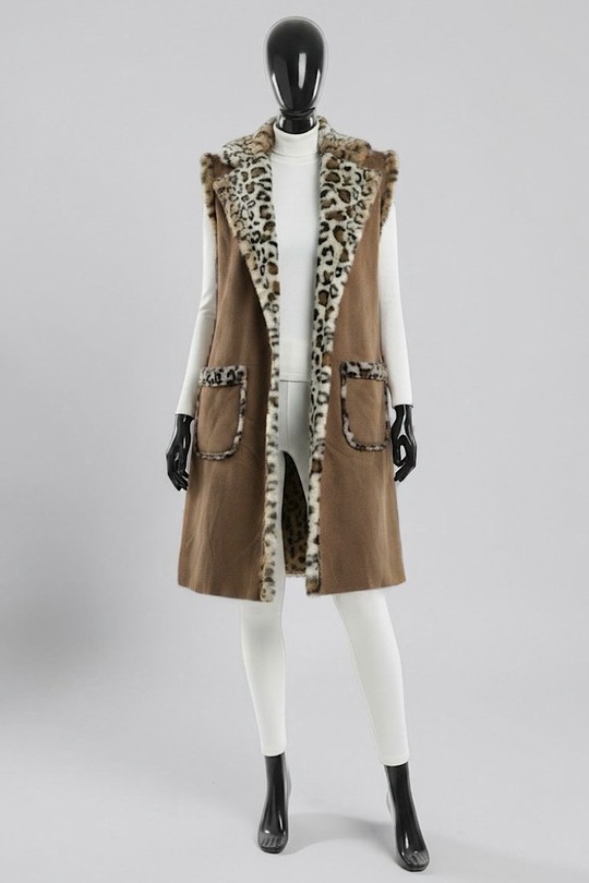 LD_9101_LEO_SAMANTA_826._MANN-CARAMEL