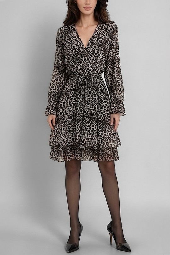 TH_26485_LEOPARD_ARIAA_1026-NOIR
