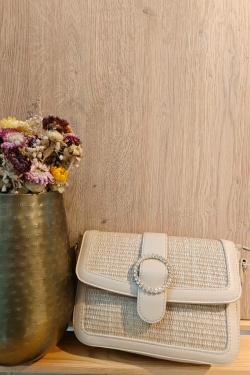 PC213-TAUPE