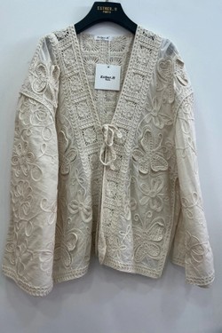 EJ008-BLANC