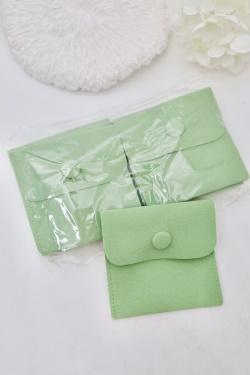 PACK DE 10 POCHONS DE BIJOUX 4-VERT