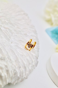 J211 (BAGUE D'OREILLE)-OR