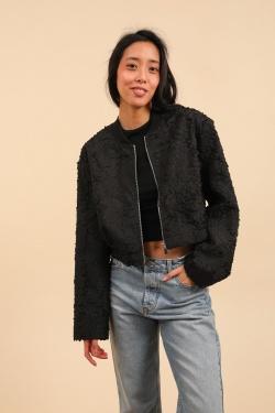 CK08373-NOIR
