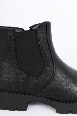 879-NOIR
