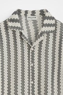 CF001342-15-BLANC
