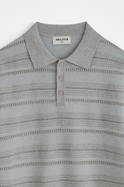 M667-4-GRIS
