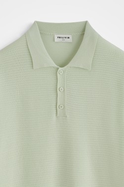 M679-11-VERT