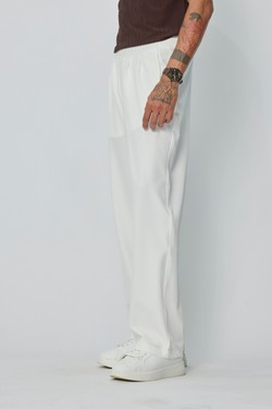 CF058124-15-BLANC